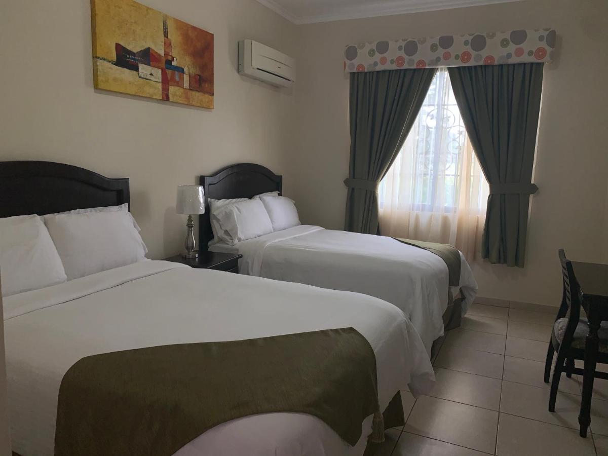 Hotel Galeria Santiago Εξωτερικό φωτογραφία